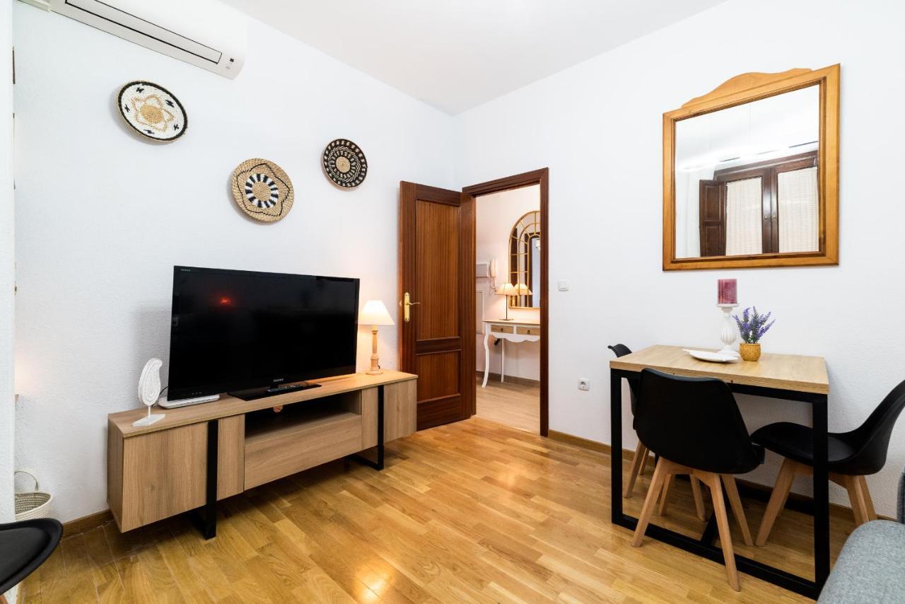 Apart. Santa Paula En Гранада Экстерьер фото